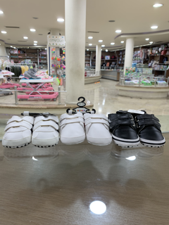 پاپوش چسبی